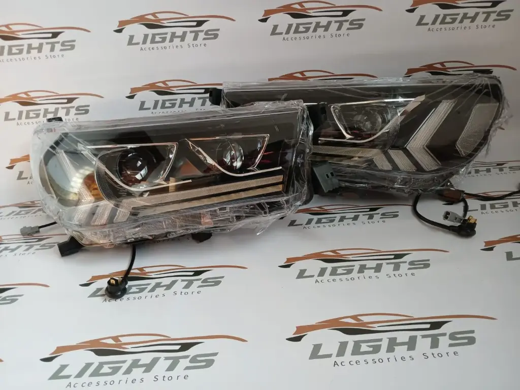 Conjunto de Focos  LED, compatible con Toyota Hilux 2016-2020.