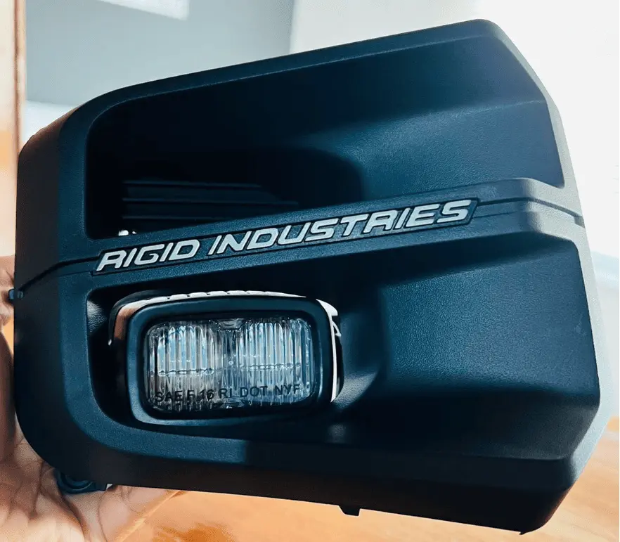 Halógena led compatible con Toyota Tacoma 2016-2023.