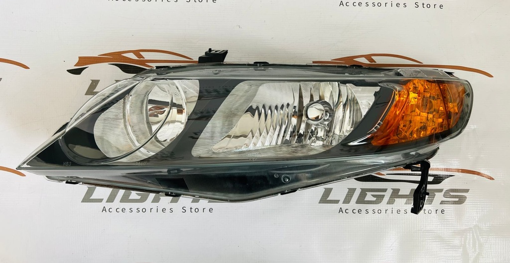 Focos compatibles con Honda Civic 2006-2008. 