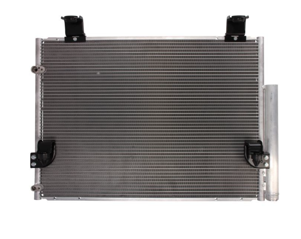 Condensador compatible con  Hilux Vigo 2005-2015 motor 2.5L/3.0L.