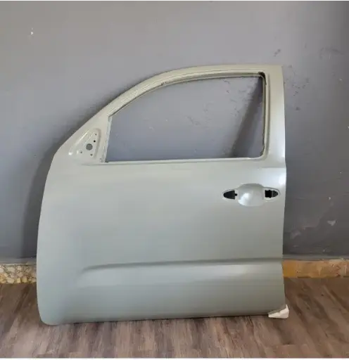 Puerta delantera compatible con Toyota Tacoma 2012-2015.